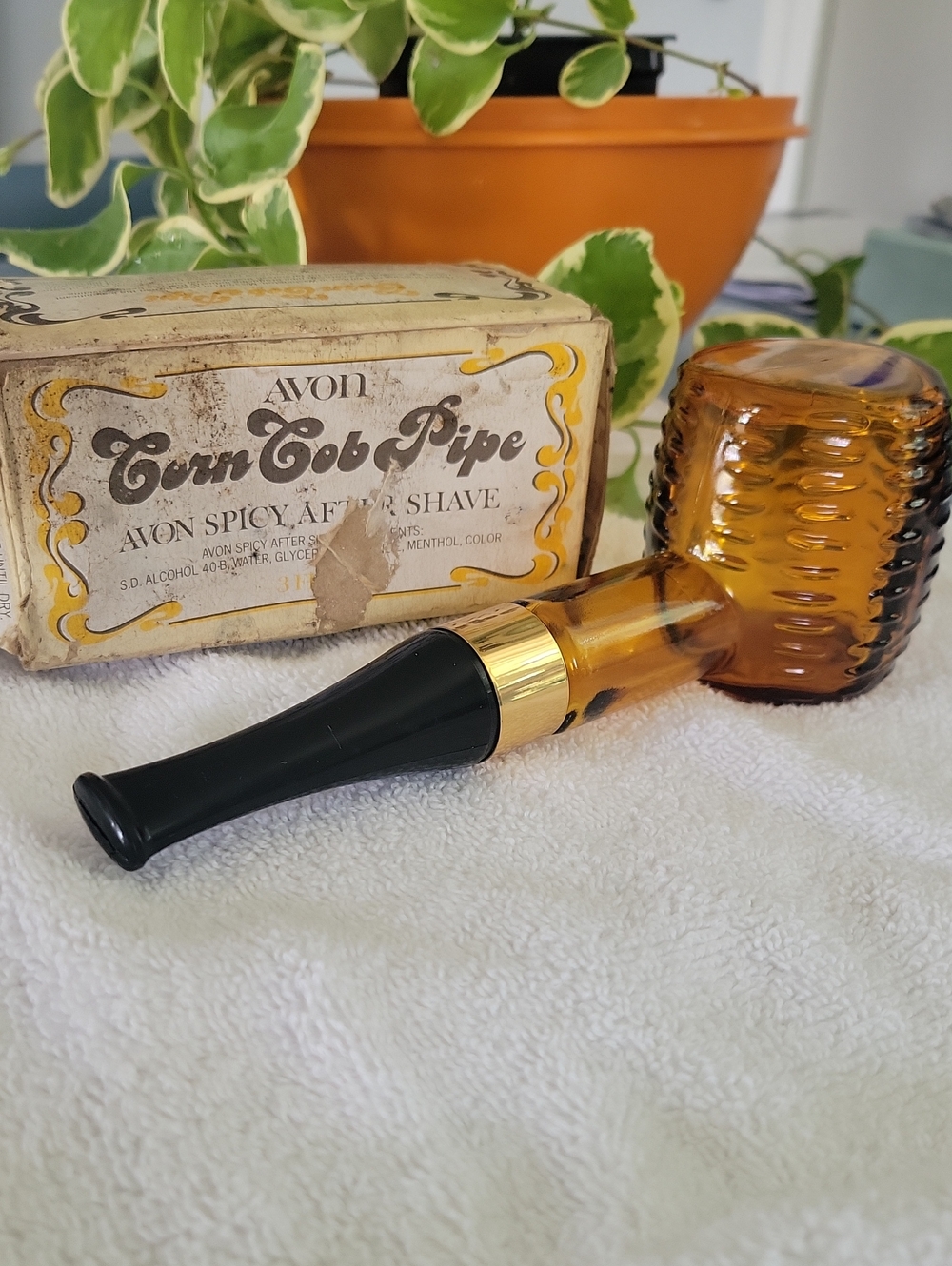 Vintage Avon Amber Glass Corn Cob Pipe Spicy After Shave With Original Box.